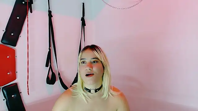 AliceandMax webcam