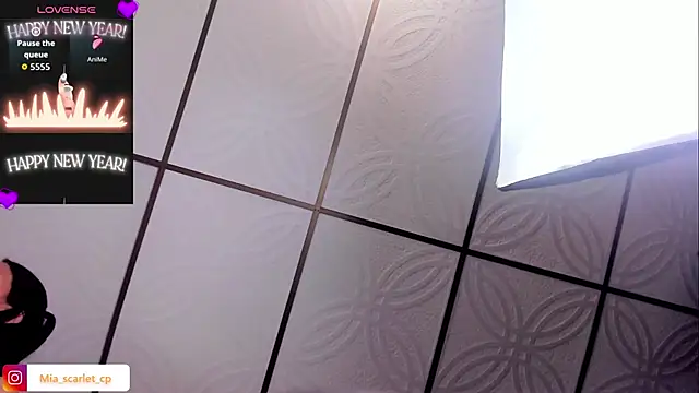 Mia_scarlet69