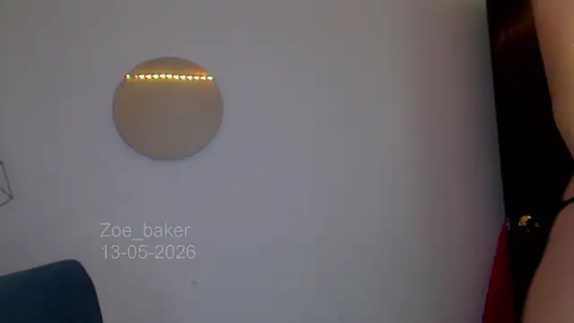 zoe__baker