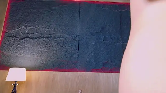 scarlettsinclaiir (F young) - Naked big tits and nipple play 🍒