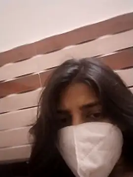 naughty-rashi (F teen) - Boobs show on Public