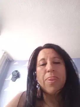 valeriapinter (F mature) - Deep throat+so wet