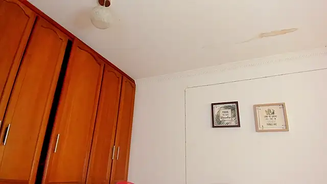 selena_jhonson webcam