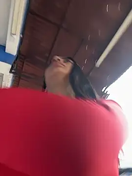 leilani_X webcam