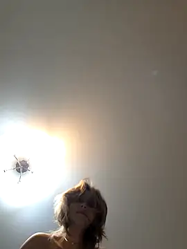 mooniekiss