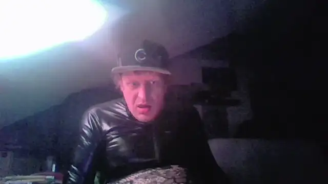Bigthroaterboy