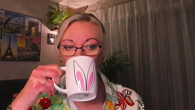vanessa_chat