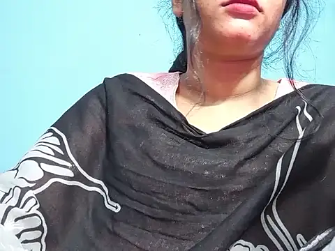 emma_4433 - Emma_4433's free webcam - UK Sex Cams