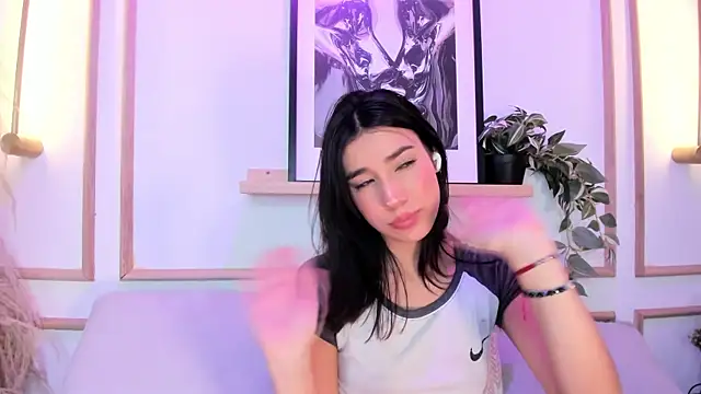 nanami_ - Nanami_'s free webcam