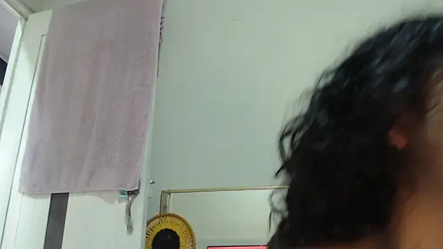 AlinaWoolf_