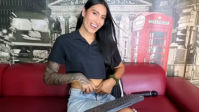 Taly_Fox live sex cam