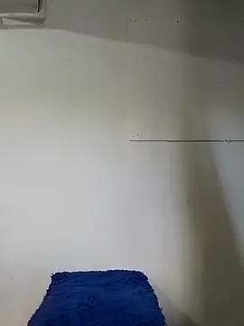 dakota_megan_69 - Dakota_Megan_69's free webcam