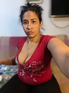 carola-ross (F milf) - Dildo in my pussy 🍌