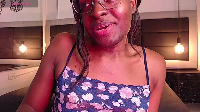 Model: candy_lovee69