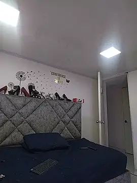shantey_laurent - Shantey_Laurent's free webcam - UK Sex Cams