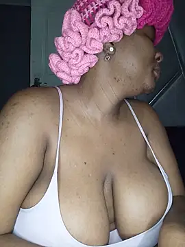 CocoBootyyy webcam