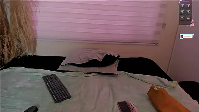 crystal_arlette_ webcam