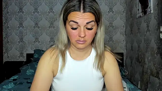 nicoletmoore - NicoletMoore's free webcam - UK Sex Cams