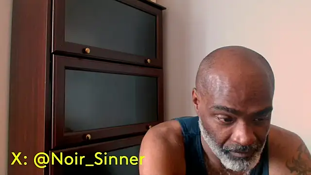 sinnernoir (M mature) - nude