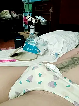 queensoreal (Ask my age) - Cum cum cum
