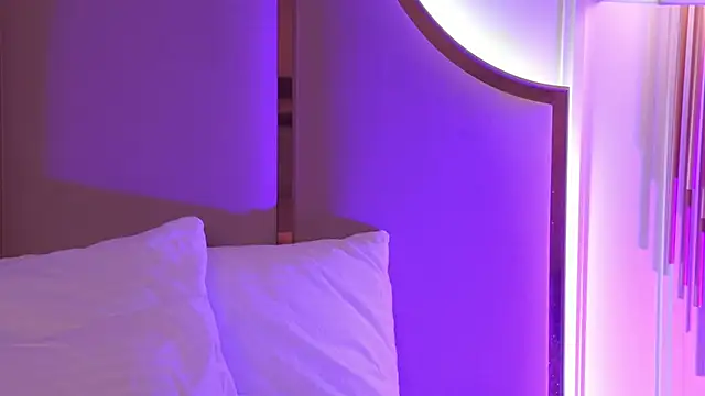 arianamell - ArianaMell's free webcam - UK Sex Cams