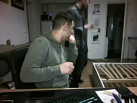 mihaimichael - Mihaimichael's free webcam - UK Sex Cams