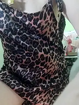 hangem111 - Hangem111's free webcam - UK Sex Cams