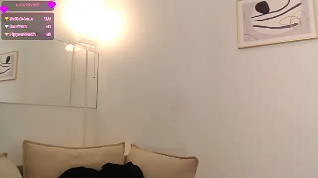 Lella_Ryann_ webcam
