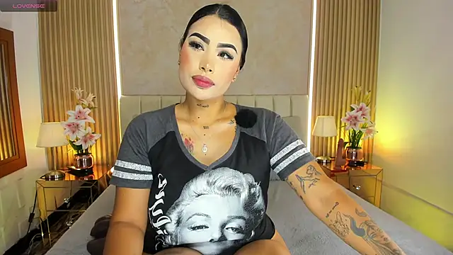 MaddyGray_ live sex cam