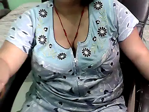 babita_kumarii - BABITA_KUMARII's free webcam - UK Sex Cams