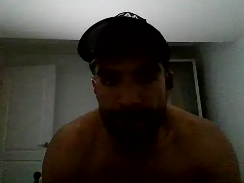 piggylatino - Piggylatino's free webcam - UK Sex Cams