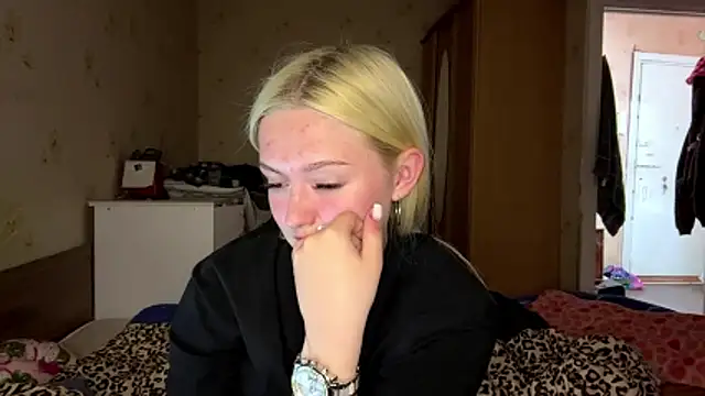 Sophia_Blonde
