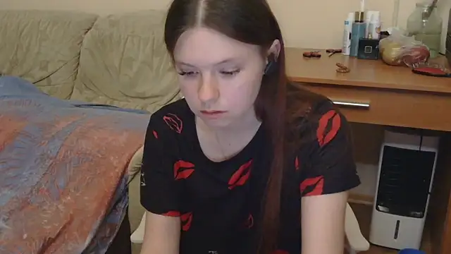 jessicaholland1 - JessicaHolland1's free webcam - UK Sex Cams