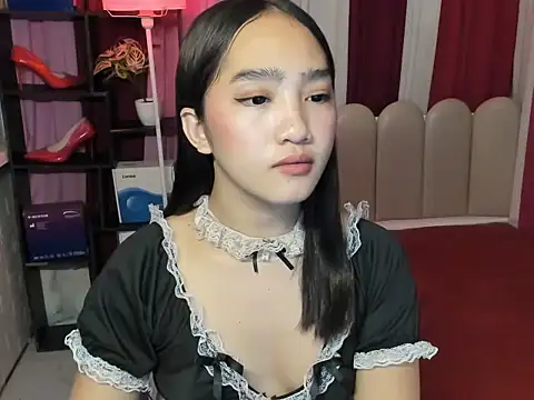 bigcockcristine - BigCockCristine's free webcam - UK Sex Cams