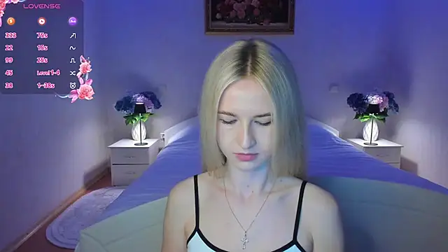 Julie_Blaze webcam