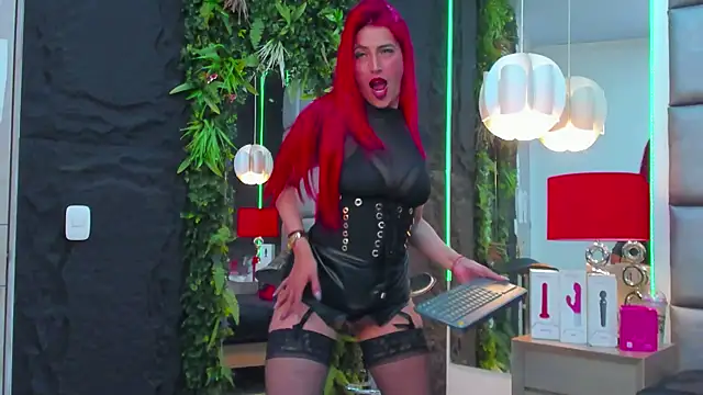 allissabrowm - AllissaBrowm's free webcam - UK Sex Cams