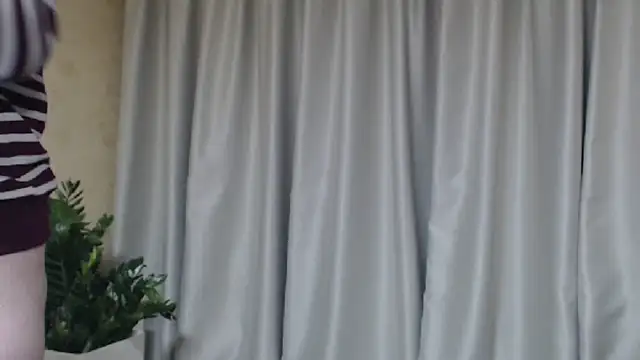 sweetpussy - Sweetpussy's free webcam - UK Sex Cams
