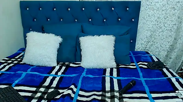 cutebubbles13th - CuteBubbles13th's free webcam - UK Sex Cams