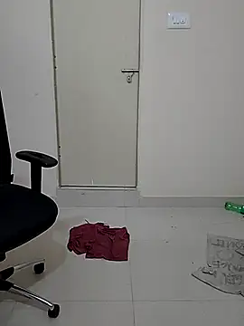 meene_kannada - Meene_kannada's free webcam - UK Sex Cams