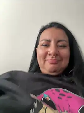 abril_luv - Abril_Luv's free webcam - UK Sex Cams