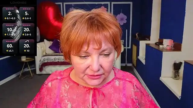 kira_kenett - Kira_Kenett's free webcam - UK Sex Cams