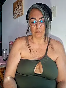 katy_randy1 - Katy_randy1's free webcam - UK Sex Cams
