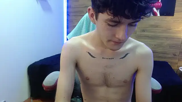 trevor_mob - Trevor_mob's free webcam - UK Sex Cams