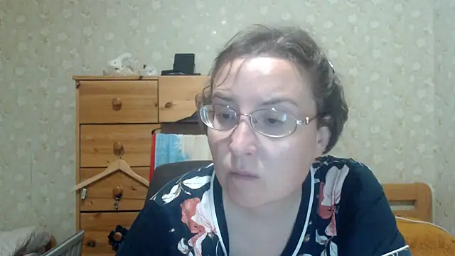 smart_rose - Smart_Rose's free webcam - UK Sex Cams