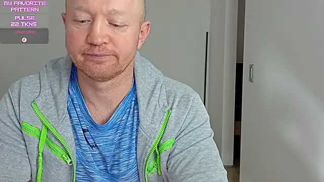 kevintyler69 - Kevintyler69's free webcam - UK Sex Cams
