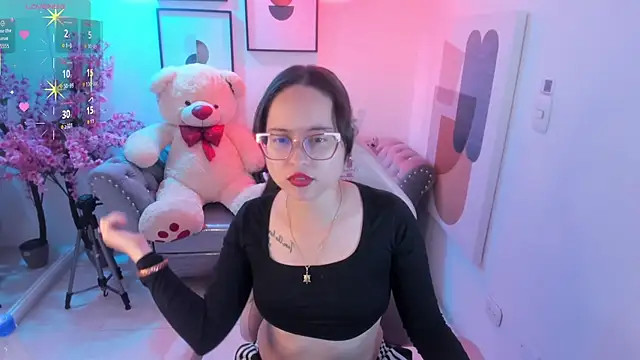 shady_bug - Shady_bug's free webcam - UK Sex Cams