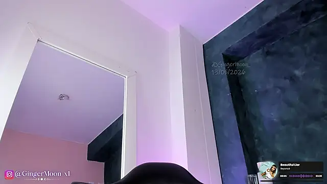 GingerMoon_ webcam