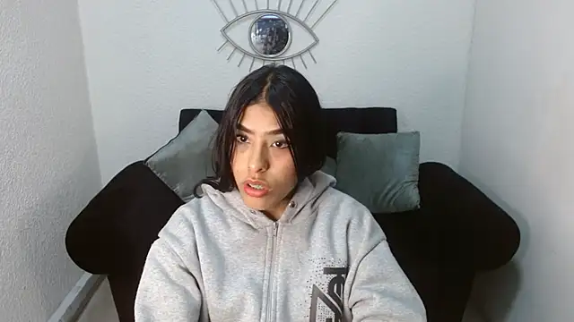 naomyfuckhard - Naomyfuckhard's free webcam - UK Sex Cams