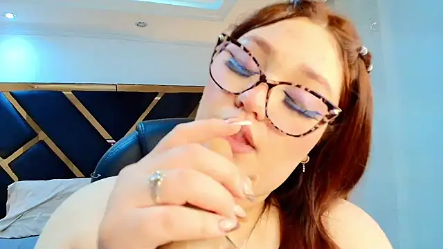 camiila_osorio - Camiila_Osorio's free webcam - UK Sex Cams