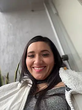 veronica_wins_ - Veronica_Wins_'s free webcam - UK Sex Cams